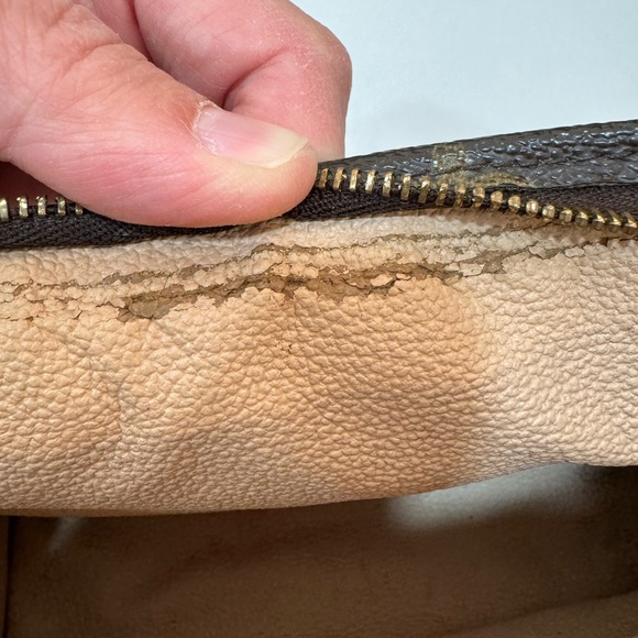 Louis Vuitton Brown Makeup Bag - Picture 7 of 7